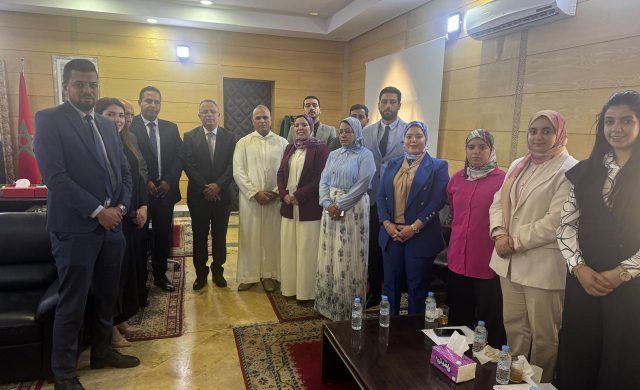 المدير العام للمعهد العالي للقضاء يزور الملحقين القضائيين الذين يقضون فترة التدريب التطبيقي بالمحكمة الابتدائية بسلا